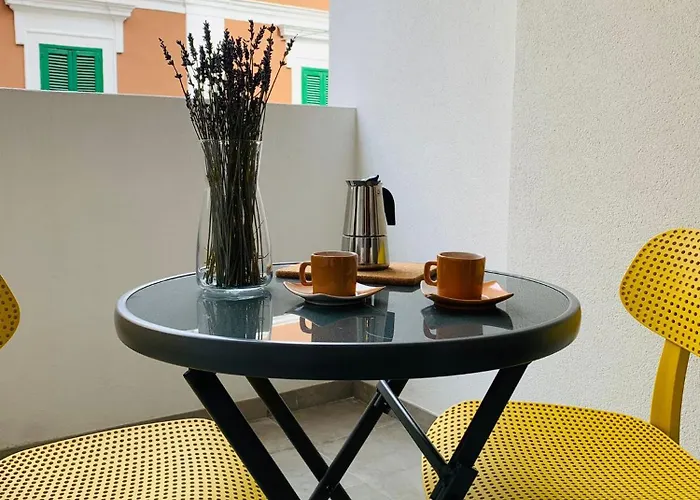 Domus13-with Private Parking Apartmán Bari